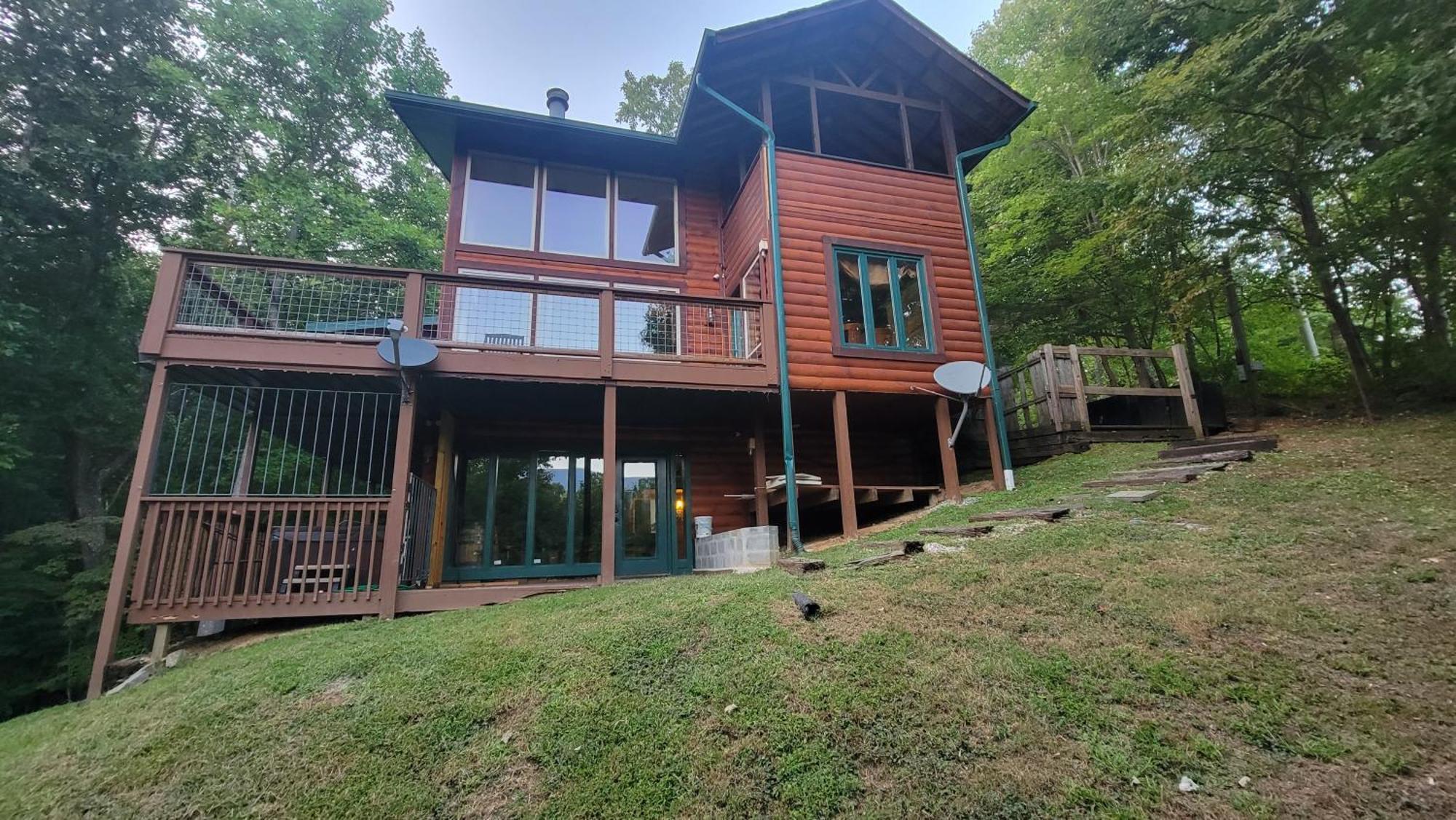 Villa Bear Necessities, Luxury 5Bd Mtn Views, Hot Tub, Many Bear Sightings Gatlinburg Exterior foto