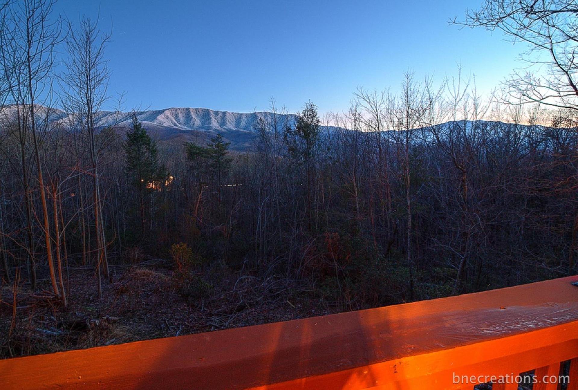 Villa Bear Necessities, Luxury 5Bd Mtn Views, Hot Tub, Many Bear Sightings Gatlinburg Exterior foto